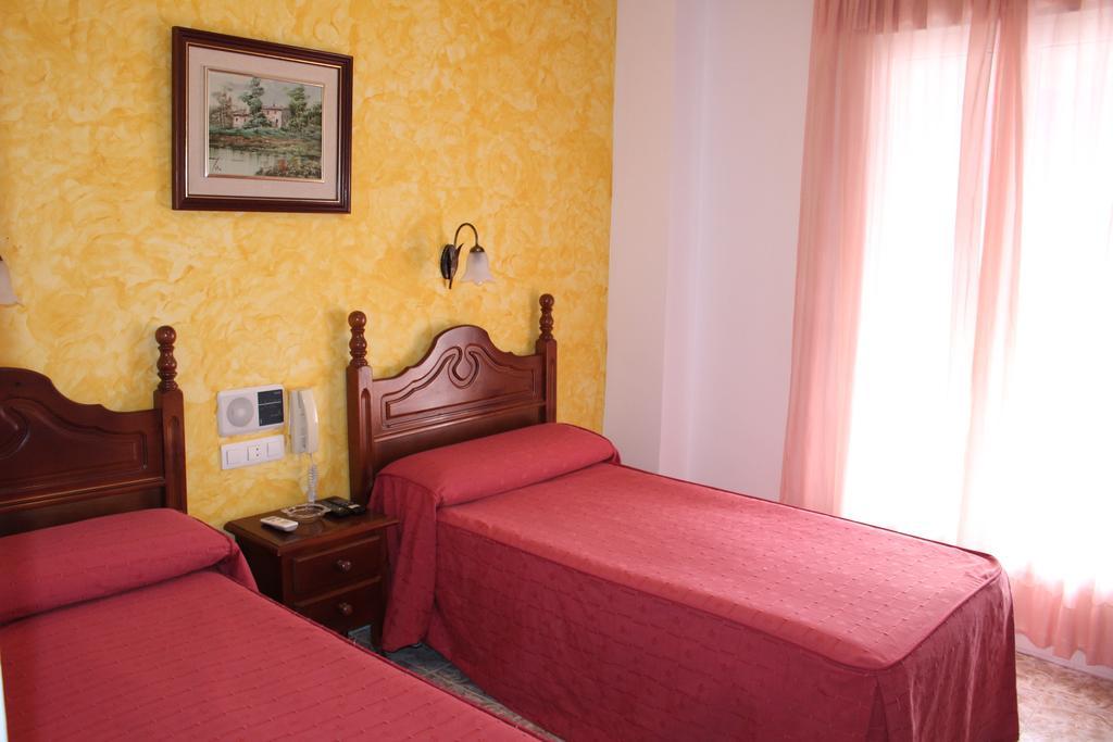 Hotel Dona Carmen *