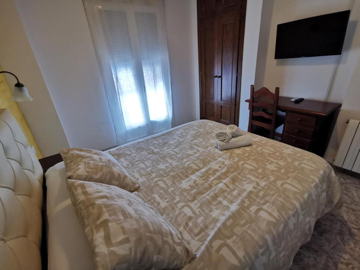 Hotel Dona Carmen *